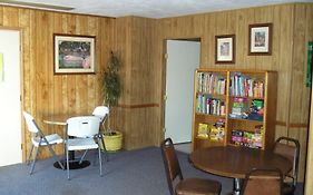Lake Minden Camping Resort Cottage 2